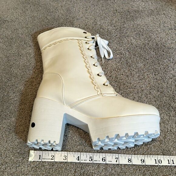 Women’s White Lace Up Chunky Heeled Boots Size 11 (42 EU) NEW - Picture 10 of 13